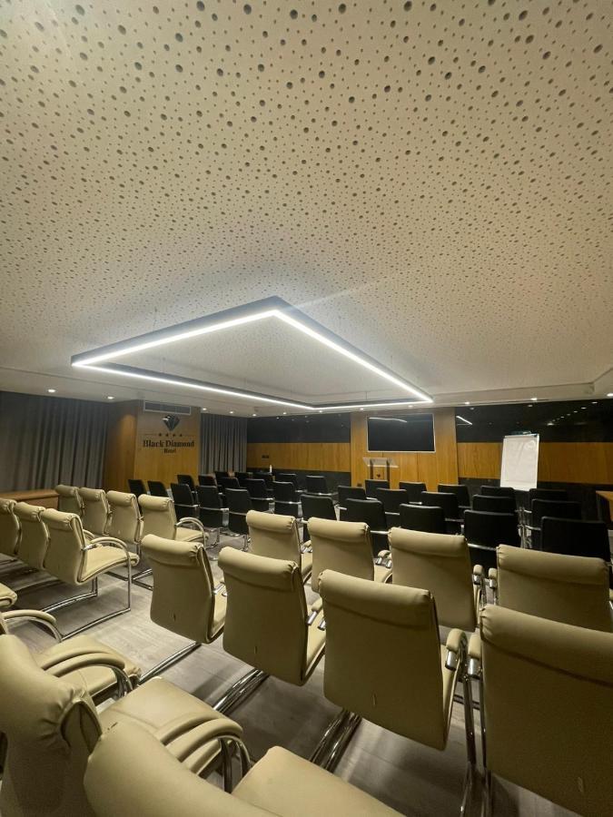 Black Diamond 4* Tirana